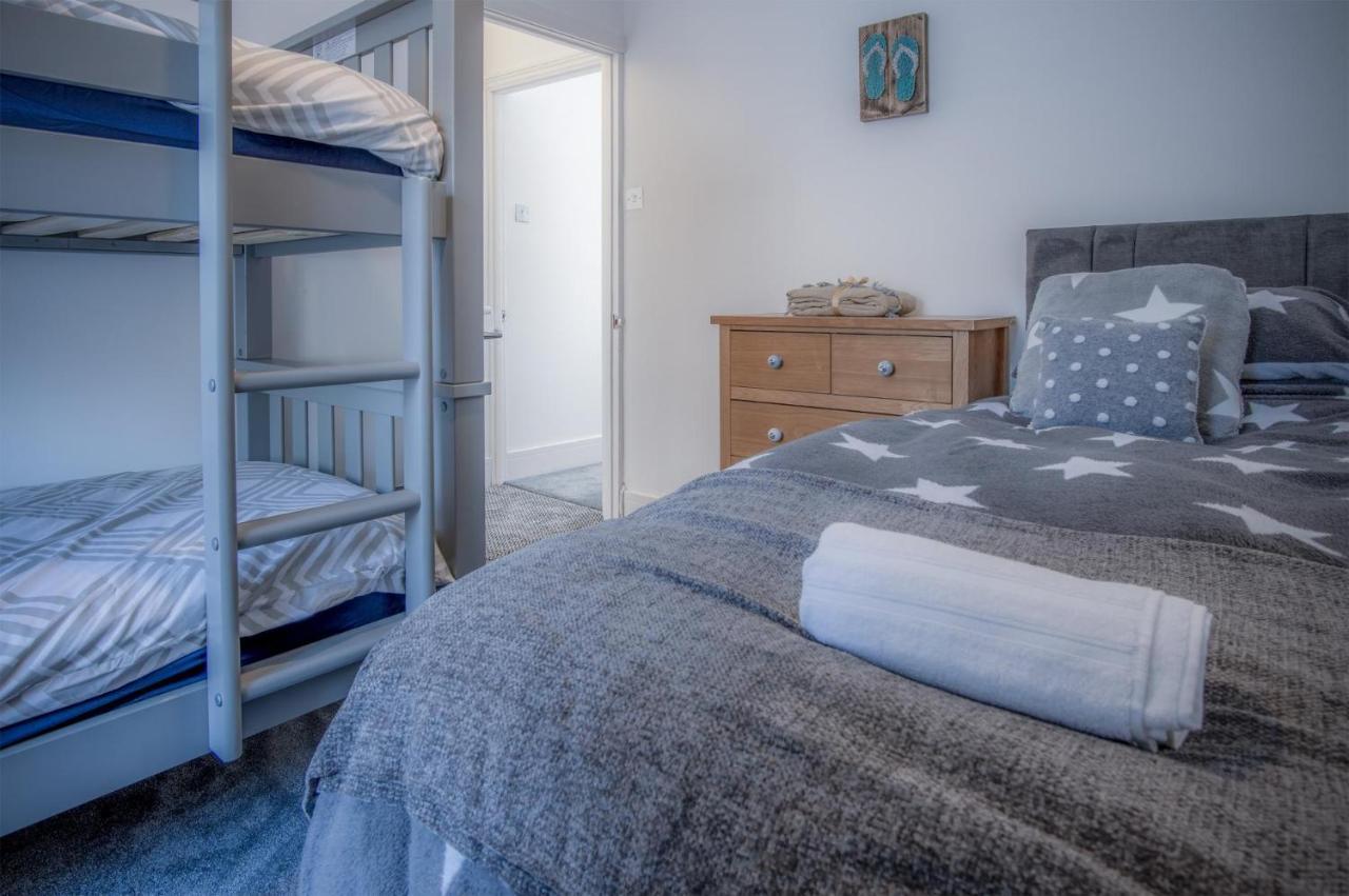 Hawtree Cottage - 2 Bedroom Cottage - Tenby Eksteriør billede